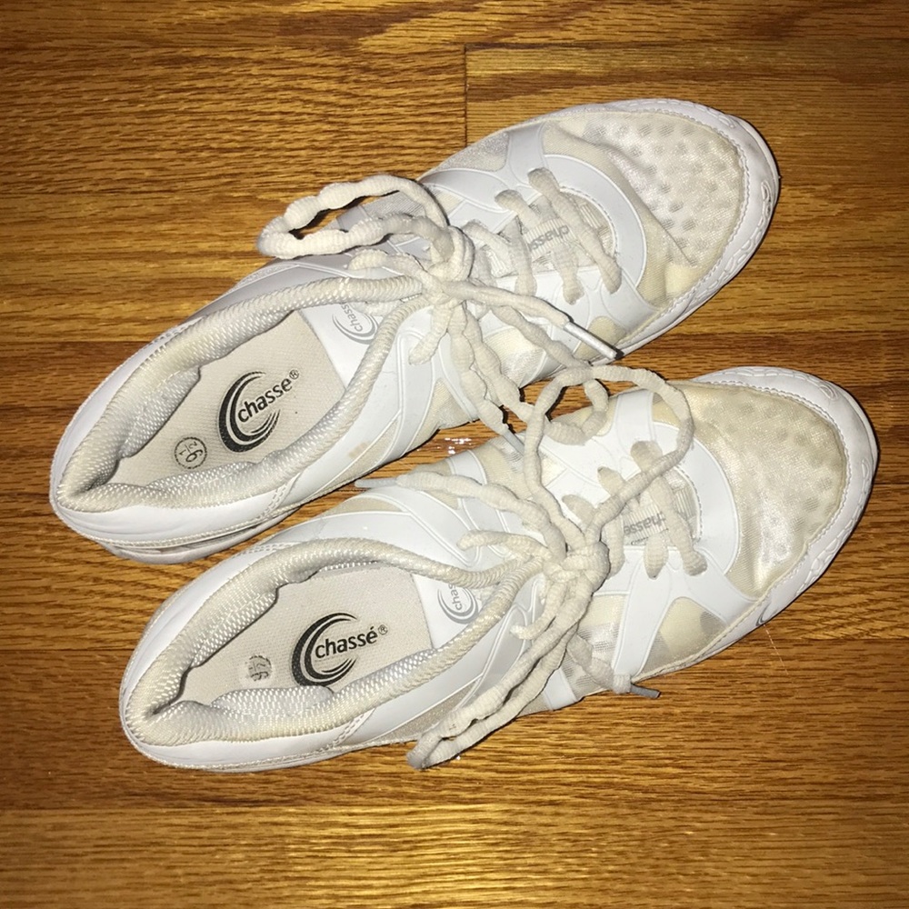 Women’s Cheer shoes